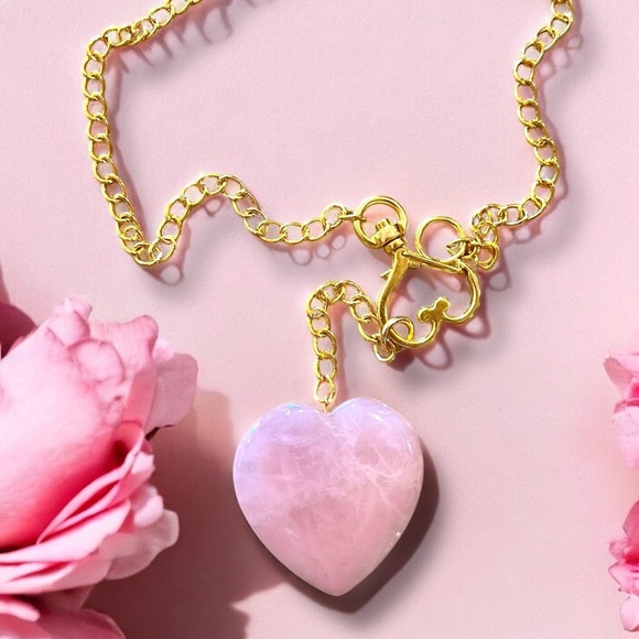 Gorgeous Rose Quartz heart pendant necklace It is the love stone for a reason - Picture 3 of 15